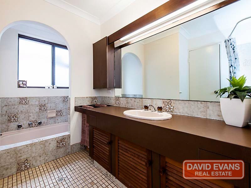 19 Cornwallis Road, Madora Bay WA 6210
