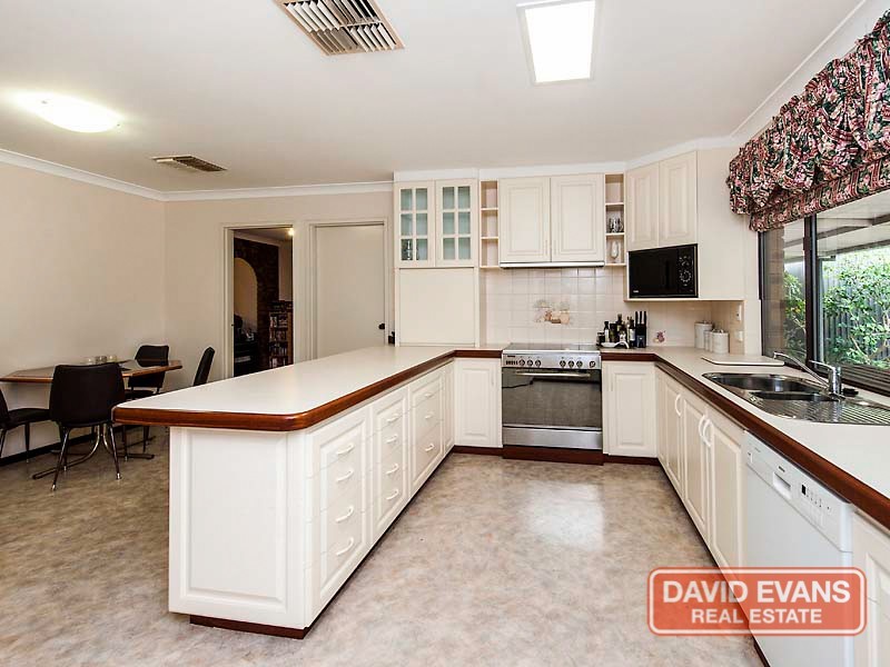 19 Cornwallis Road, Madora Bay WA 6210