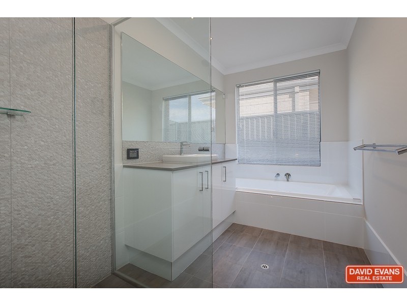 45 Dunmore Crescent, Harrisdale WA 6112