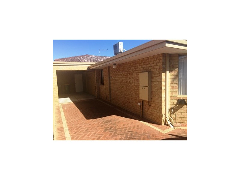 2/70A Parkin Street, Rockingham WA 6168