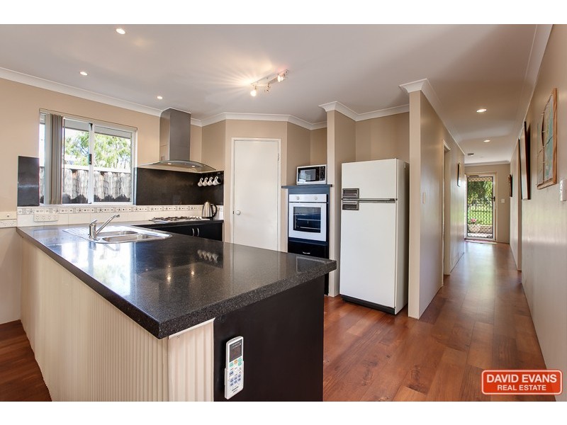 15 Grado Lane, Port Kennedy WA 6172