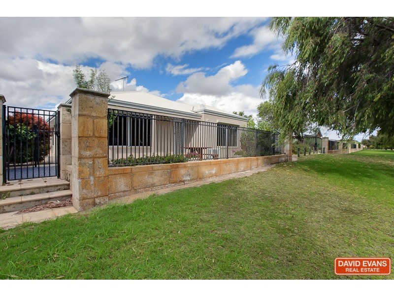 15 Grado Lane, Port Kennedy WA 6172