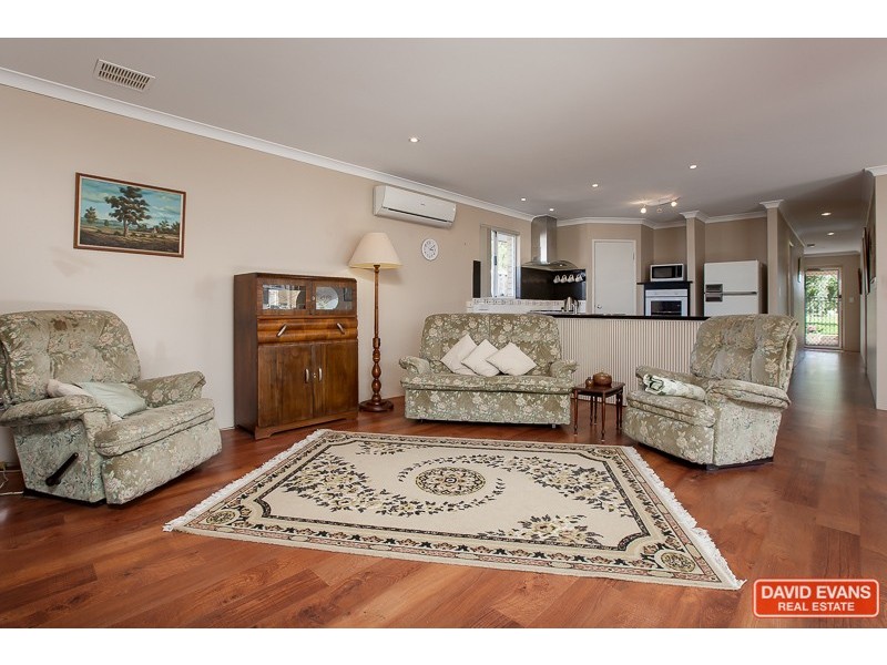 15 Grado Lane, Port Kennedy WA 6172