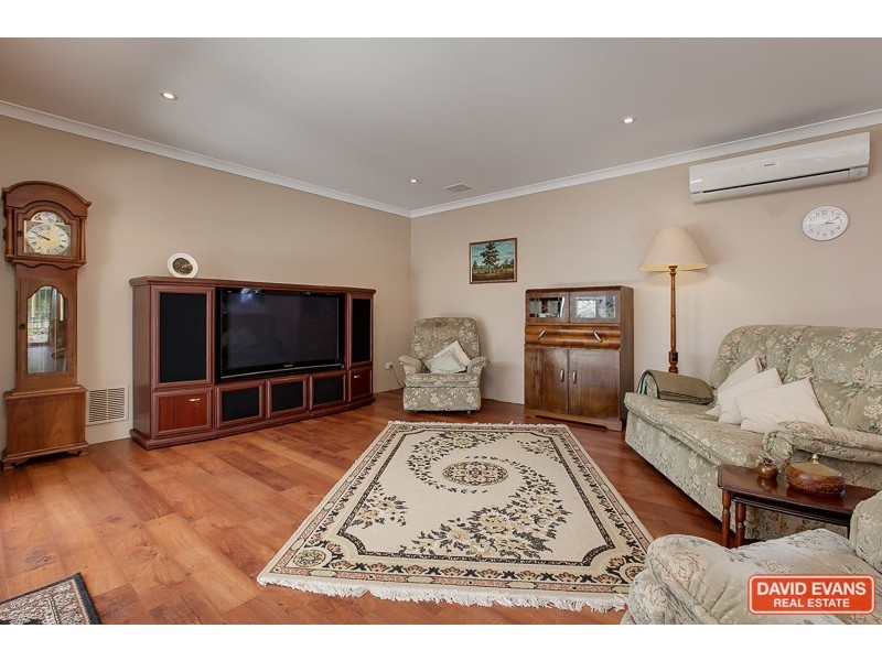 15 Grado Lane, Port Kennedy WA 6172