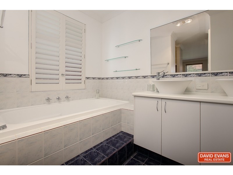 23 Vitesse Approach, Shoalwater WA 6169