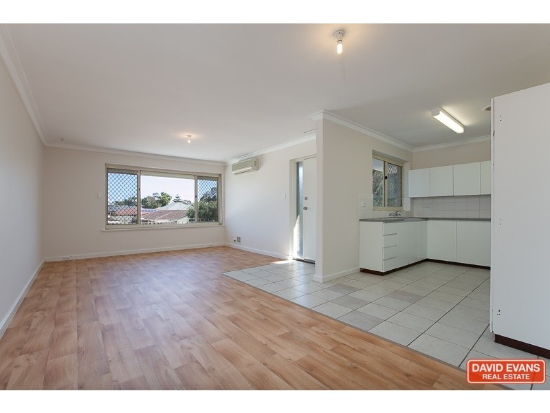 106B Safety Bay Road, Shoalwater WA 6169