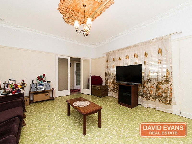 38 Hamilton Road, Hamilton Hill WA 6163