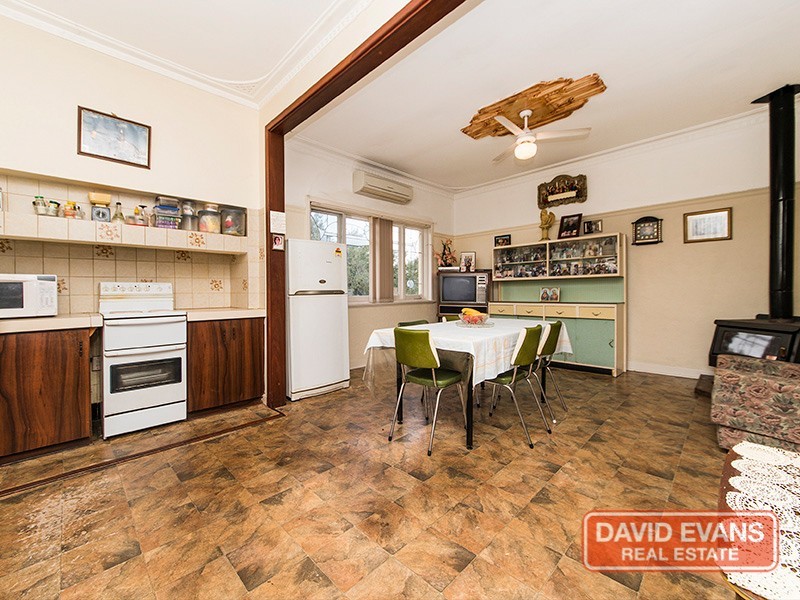 38 Hamilton Road, Hamilton Hill WA 6163