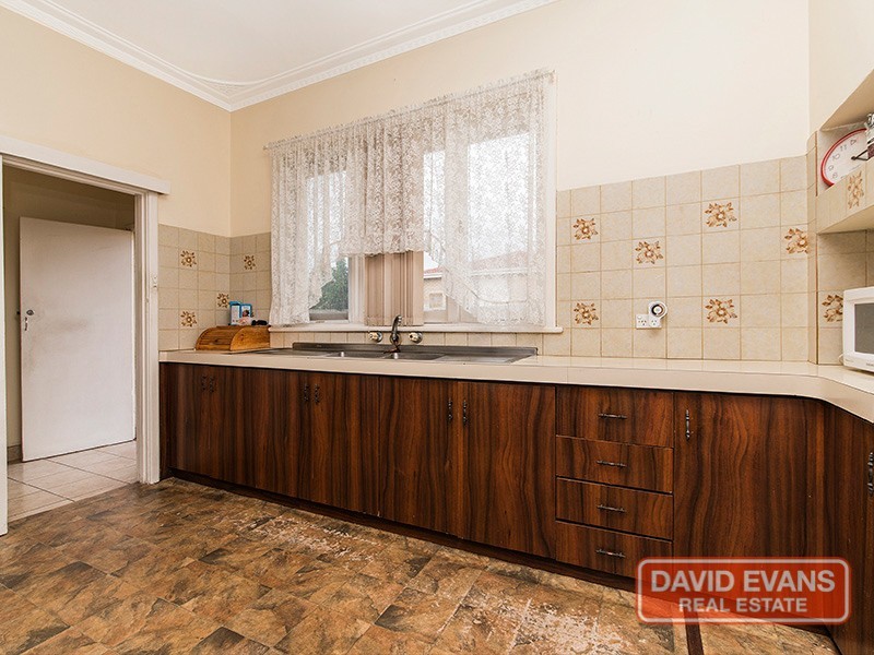 38 Hamilton Road, Hamilton Hill WA 6163