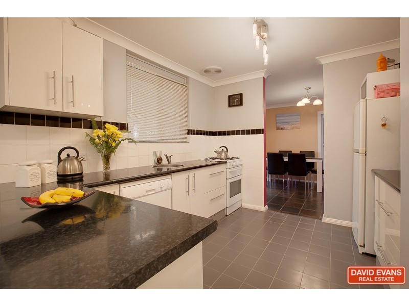 20 Quindalup Court, Hillman WA 6168