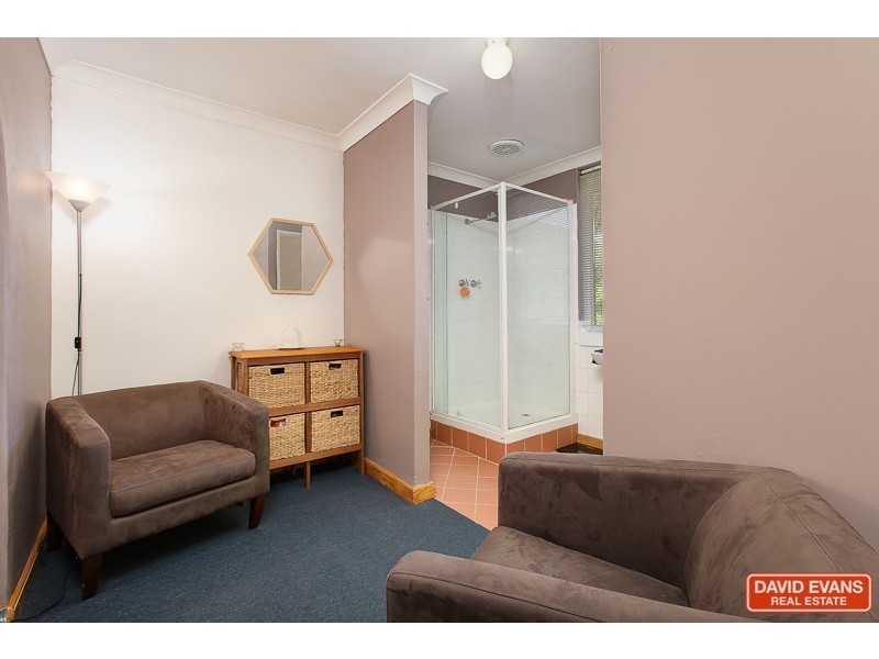 20 Quindalup Court, Hillman WA 6168