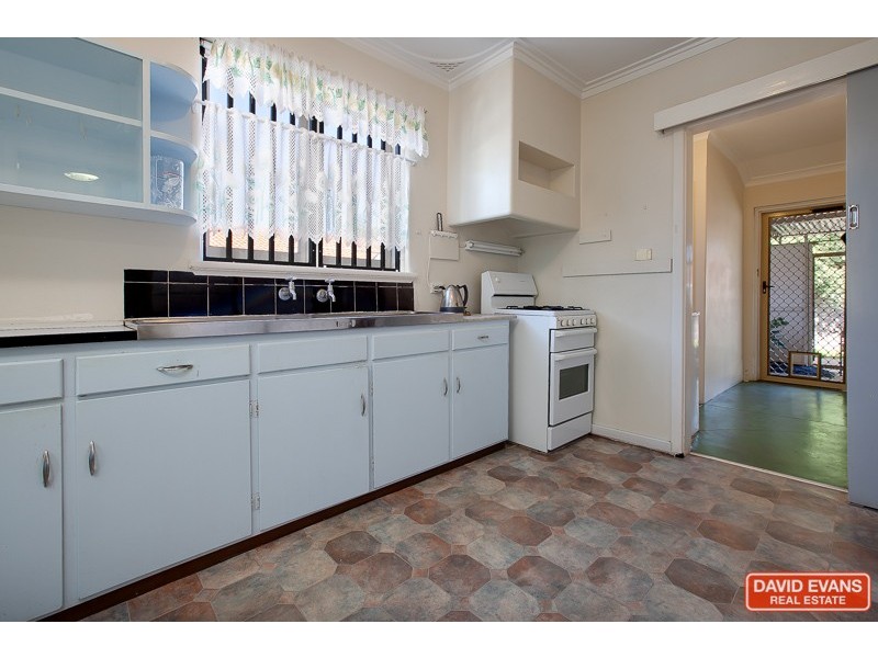 13A Smythe Street, Rockingham WA 6168