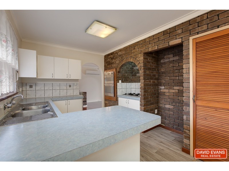 16 Wendo Court, Hillman WA 6168