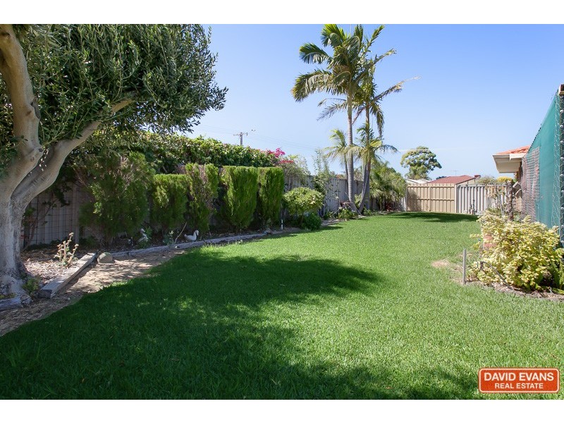 62 Wooramel Way, Cooloongup WA 6168