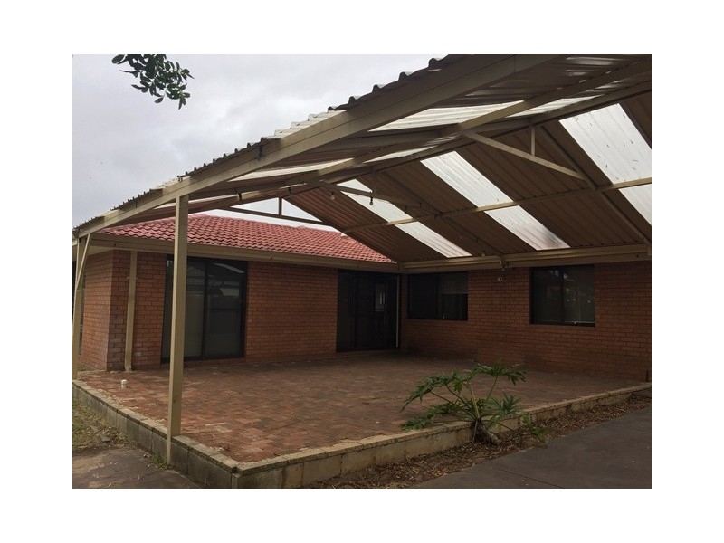 39 Kenton Way, Rockingham WA 6168