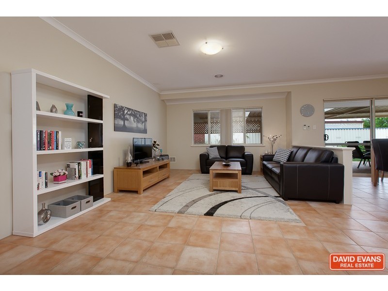 5 Sorelle Way, Port Kennedy WA 6172