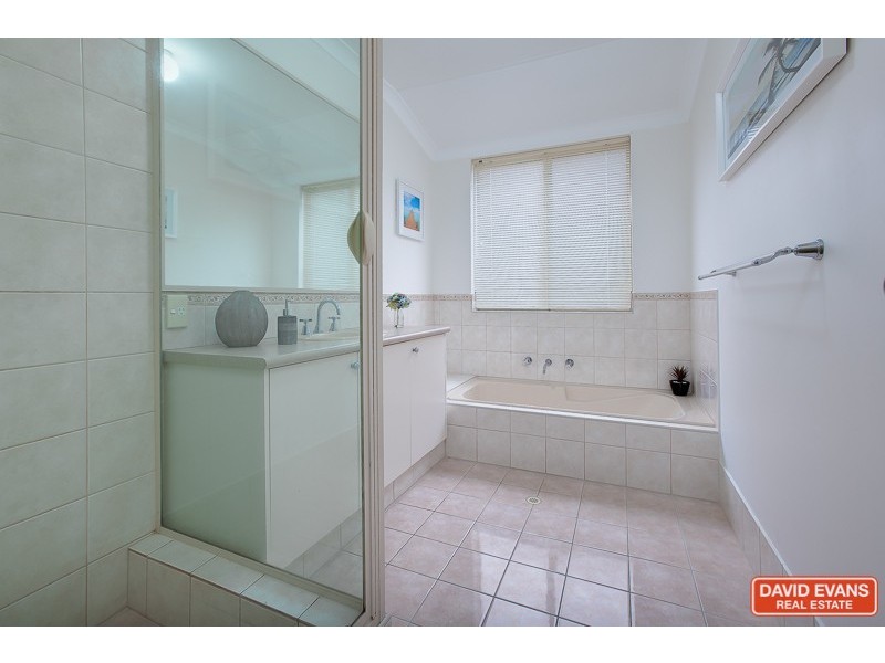 5 Sorelle Way, Port Kennedy WA 6172