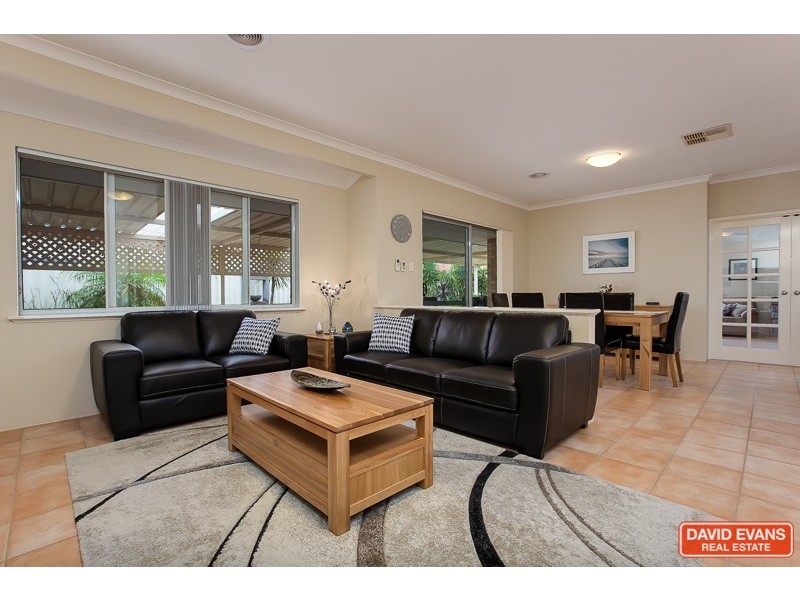 5 Sorelle Way, Port Kennedy WA 6172