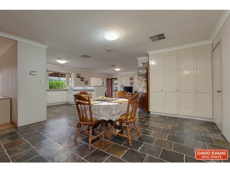116 Woodbridge Drive, Cooloongup WA 6168
