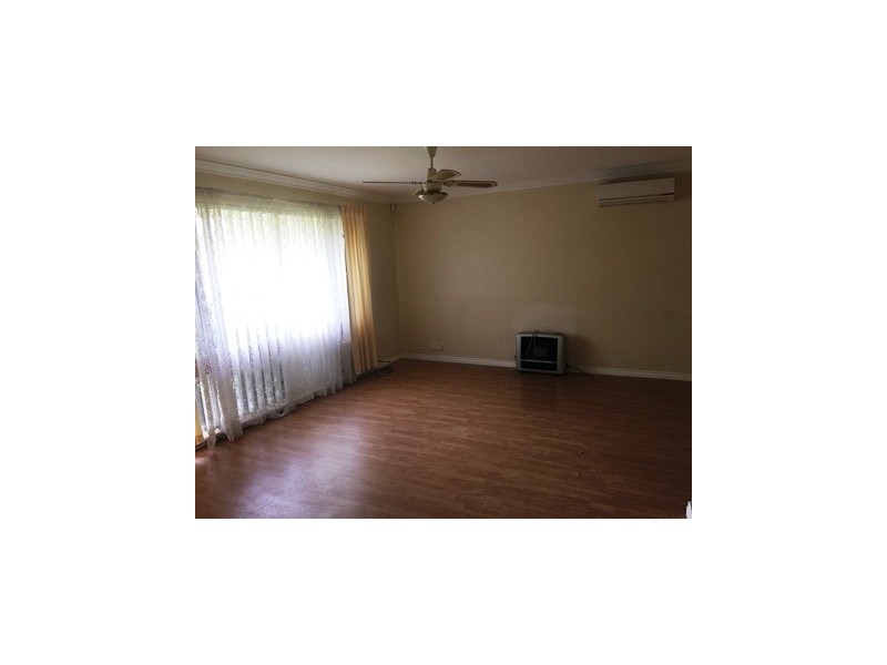 29 Kurrawa Street, Hillman WA 6168