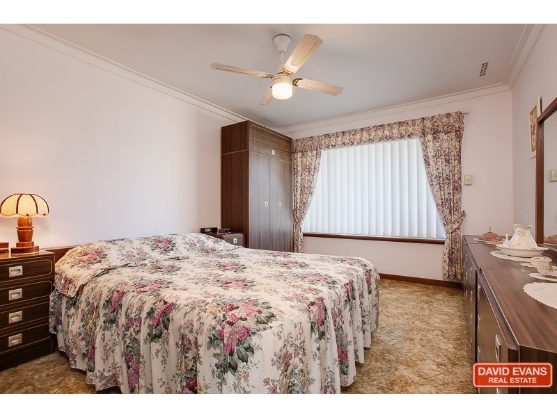 56 Malibu Road, Safety Bay WA 6169