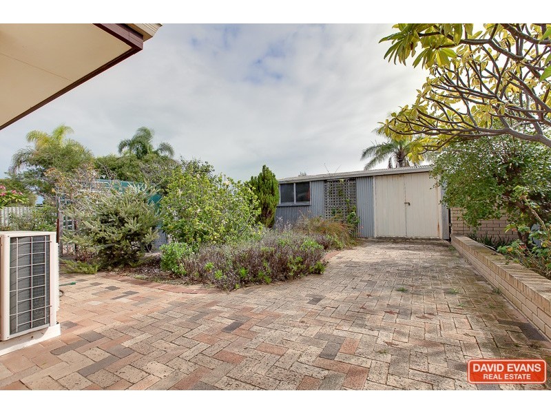 56 Malibu Road, Safety Bay WA 6169