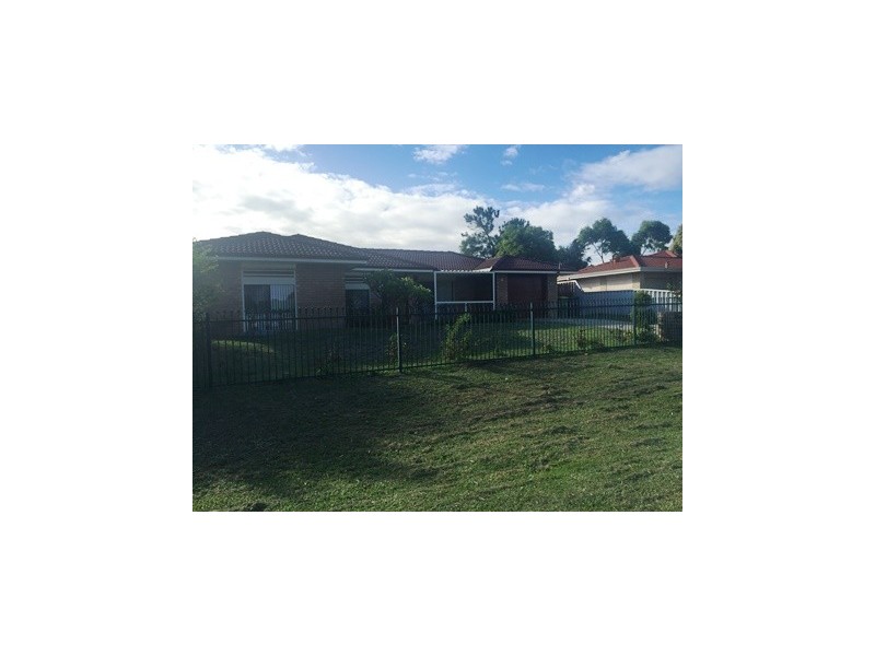 15 Gnangara Drive, Waikiki WA 6169