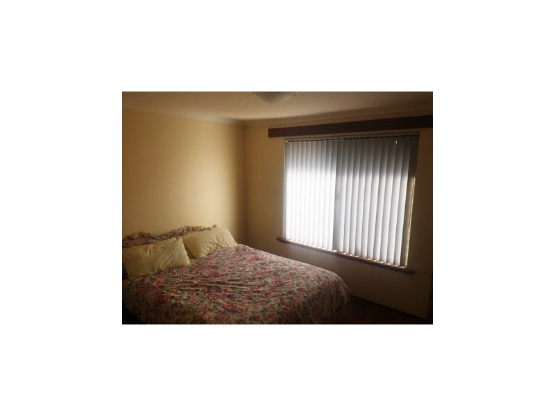 15 Gnangara Drive, Waikiki WA 6169