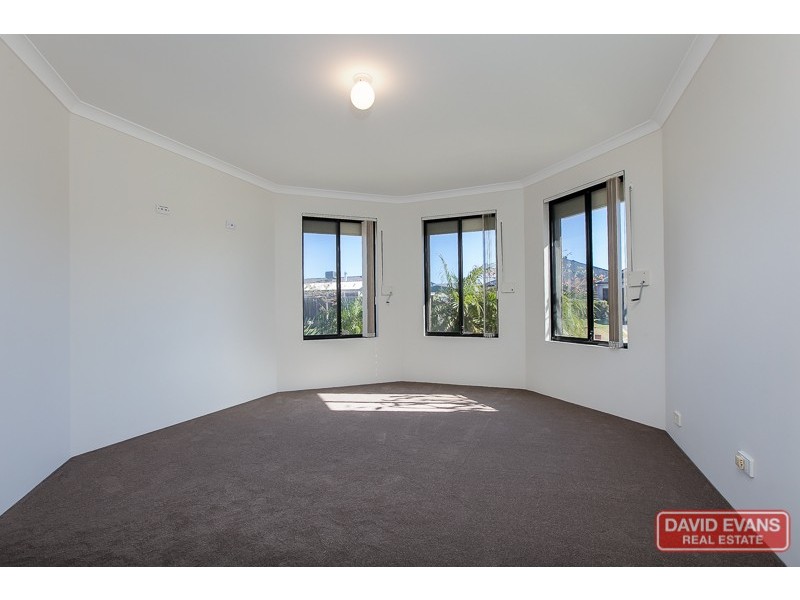 65 Ritchie Drive, Rockingham WA 6168