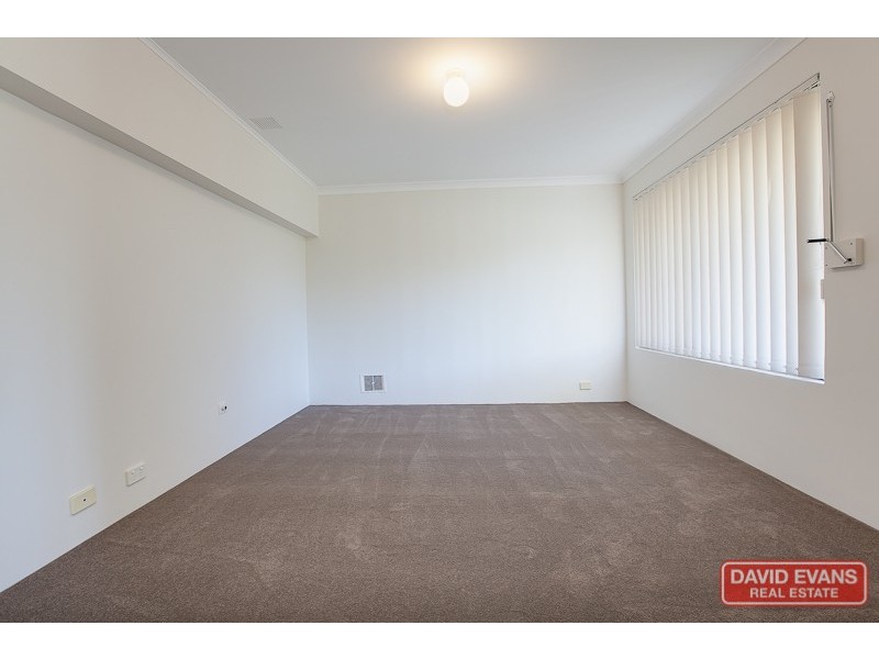 65 Ritchie Drive, Rockingham WA 6168