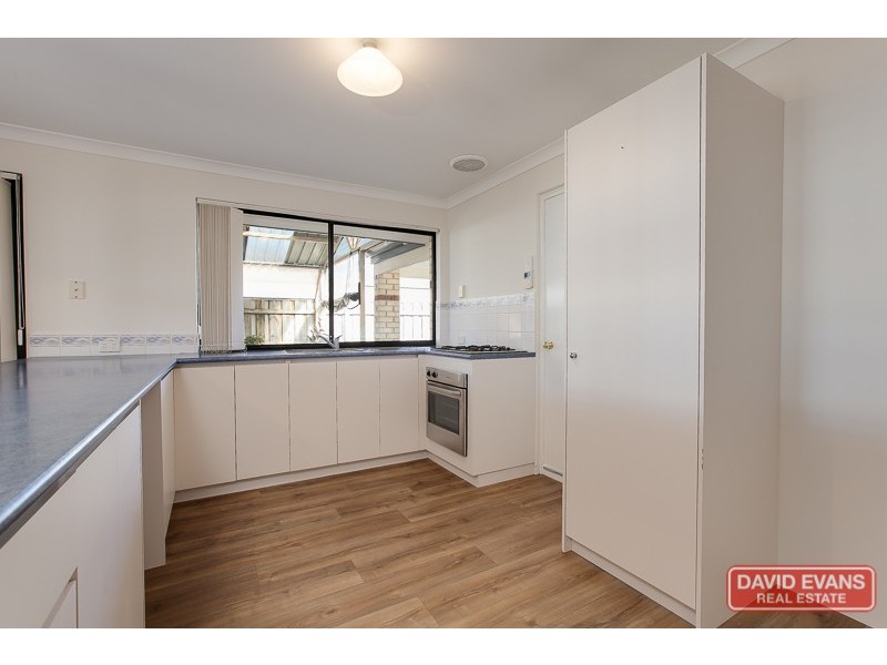 65 Ritchie Drive, Rockingham WA 6168