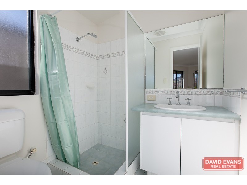 65 Ritchie Drive, Rockingham WA 6168