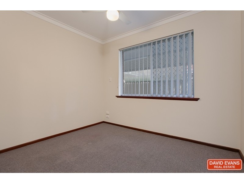 3/8 Grove Street, Shoalwater WA 6169