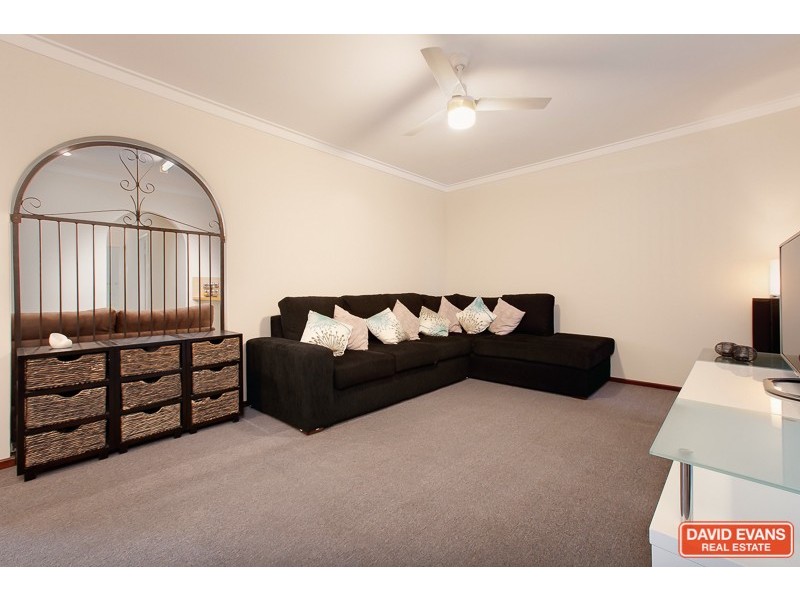 3/8 Grove Street, Shoalwater WA 6169