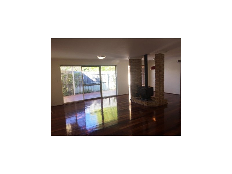 24A Churchill Ave, Shoalwater WA 6169