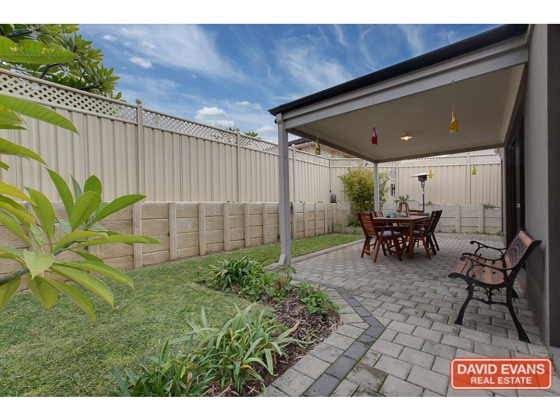 67a Gloucester Crescent, Shoalwater WA 6169