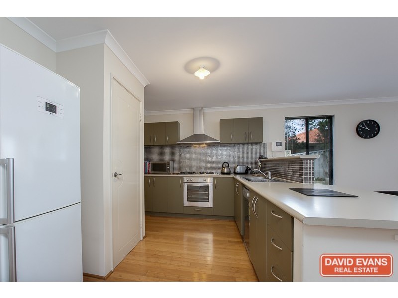 67a Gloucester Crescent, Shoalwater WA 6169