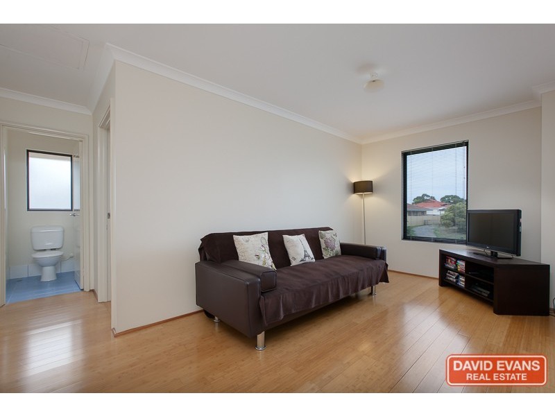 67a Gloucester Crescent, Shoalwater WA 6169