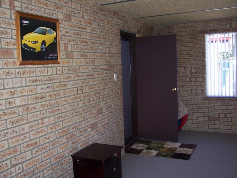 5 Haselmere Circus, Rockingham WA 6168