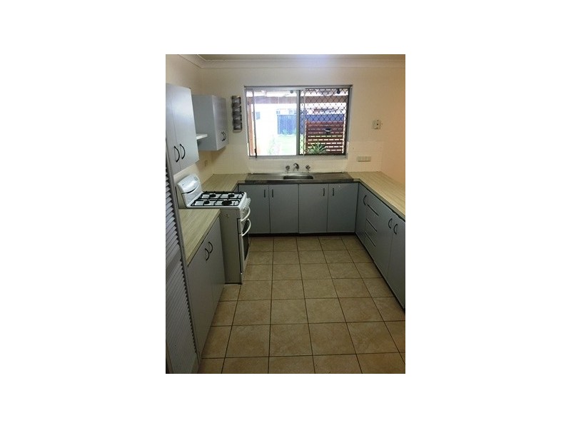 5 Goongarrie Drive, Waikiki WA 6169