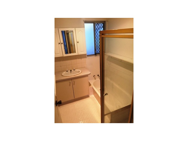 5 Goongarrie Drive, Waikiki WA 6169