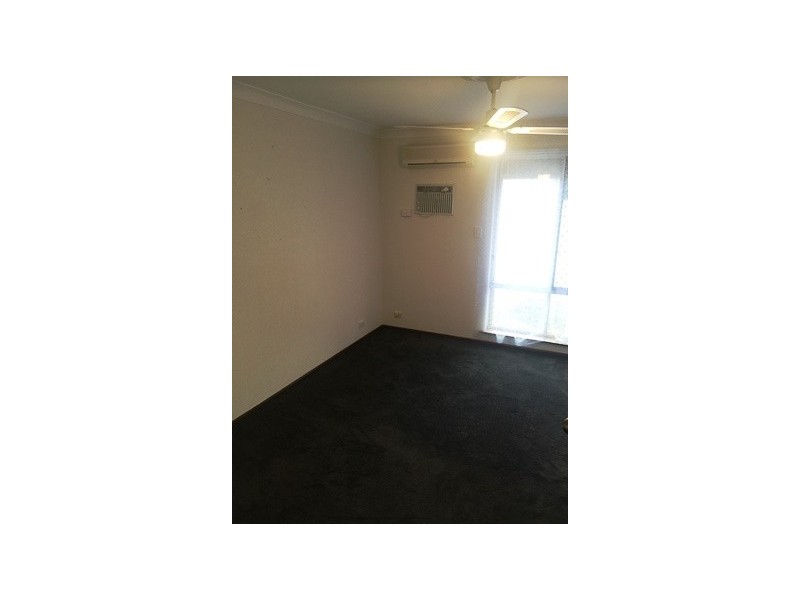 5 Goongarrie Drive, Waikiki WA 6169