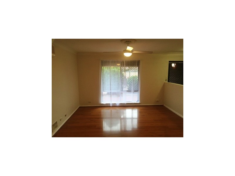 5 Goongarrie Drive, Waikiki WA 6169