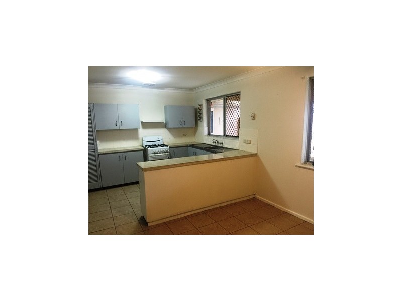 5 Goongarrie Drive, Waikiki WA 6169