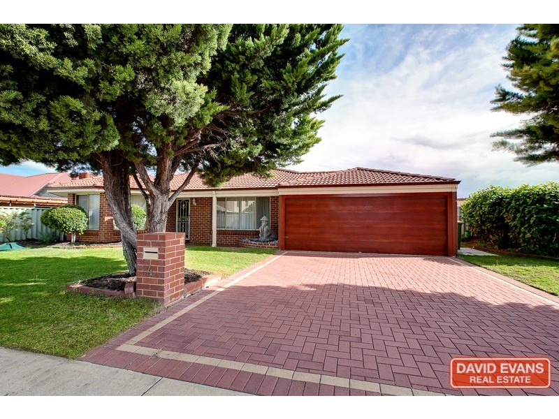 4 Maria Way, Port Kennedy WA 6172