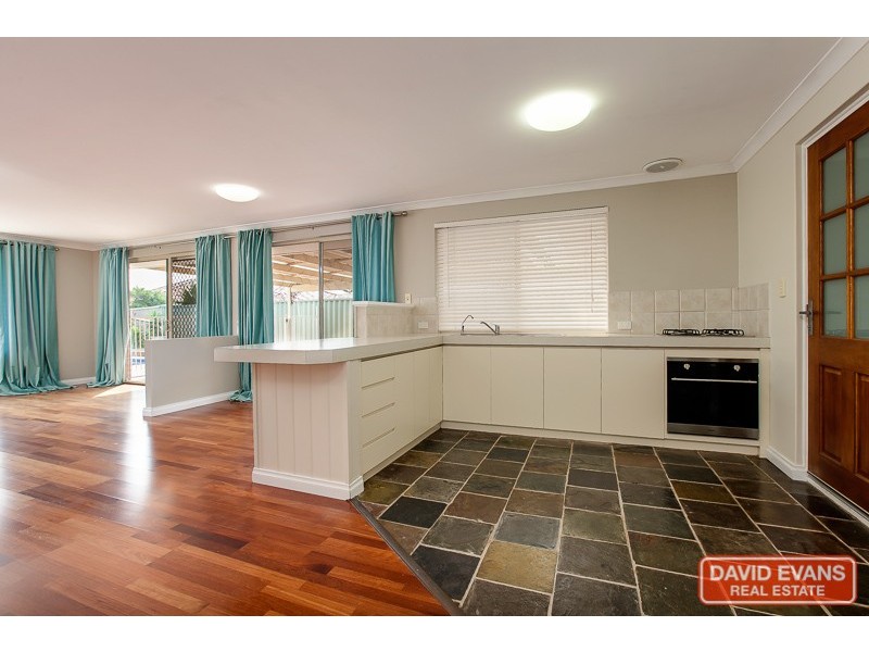 4 Maria Way, Port Kennedy WA 6172