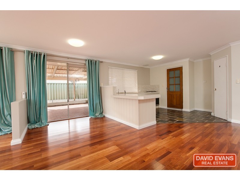 4 Maria Way, Port Kennedy WA 6172