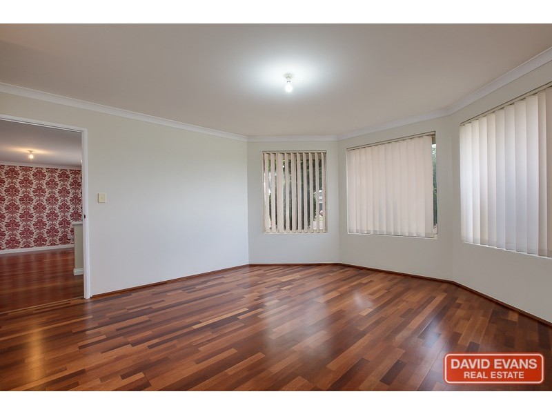 4 Maria Way, Port Kennedy WA 6172