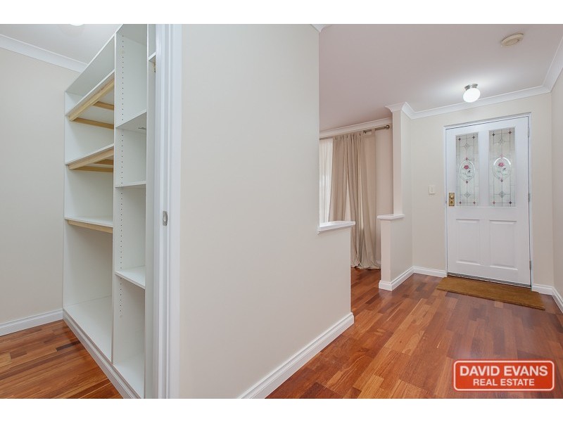 4 Maria Way, Port Kennedy WA 6172