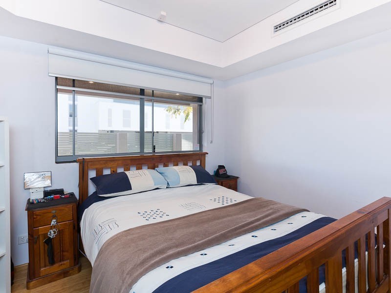 38 Emma Street, Rockingham WA 6168